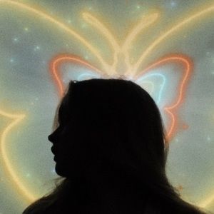 Meet your Posher, Isabel